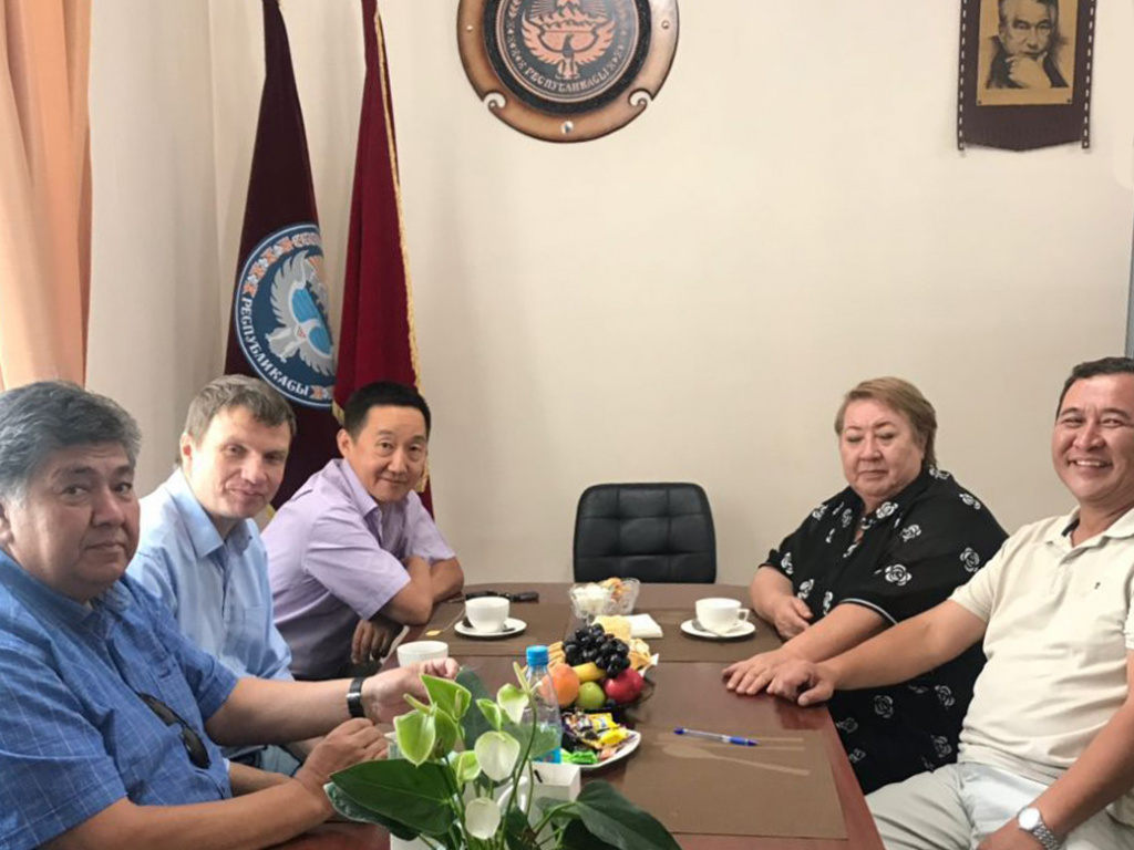В Кыргызстан с рабочим визитом